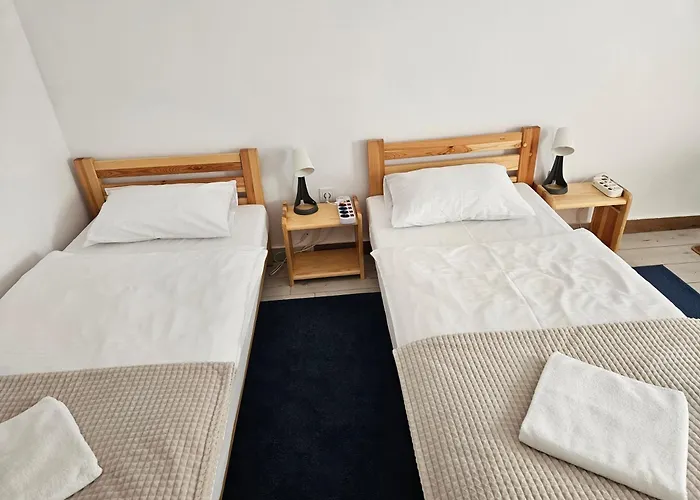 U Przewodnikow - Zwiedzaczek Farm stay Lubawka